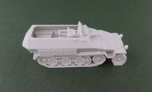 Sd Kfz 251/9 75mm halftrack (1:200 scale)