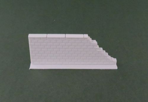 50mm Damaged End High Brick Wall Straight (28mm)