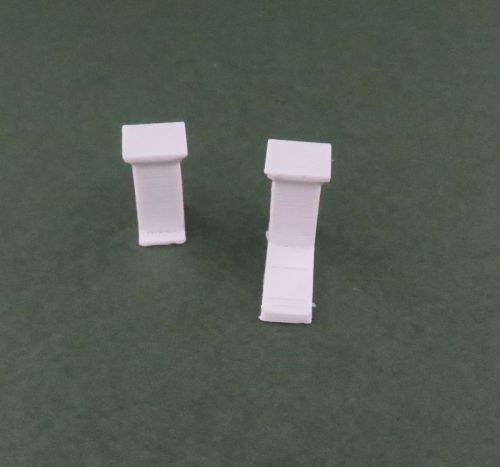 Low Rendered Wall Pillars x10 (28mm)